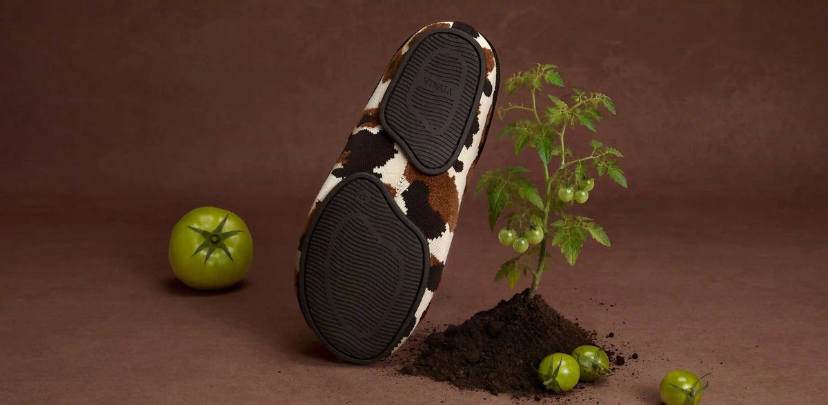 Round-Toe Clog Mules (Buna)