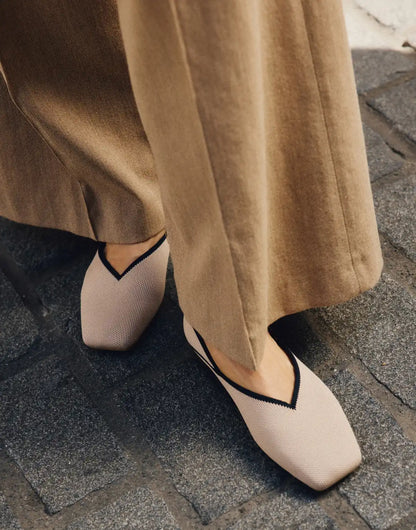 Square-Toe Flats (Maro)