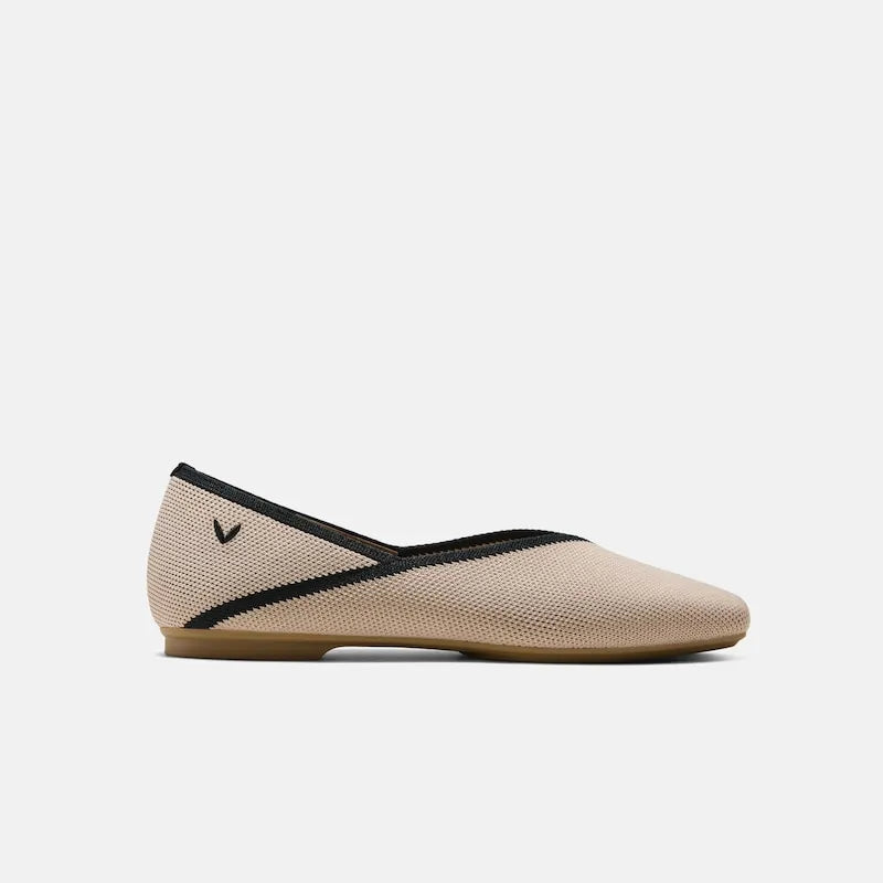 Square-Toe Flats (Maro)