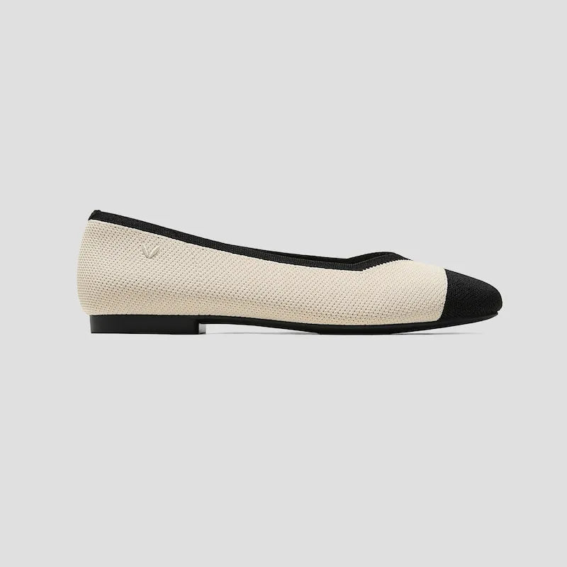 Square-Toe V-Cut Flats (Margot 2.0)