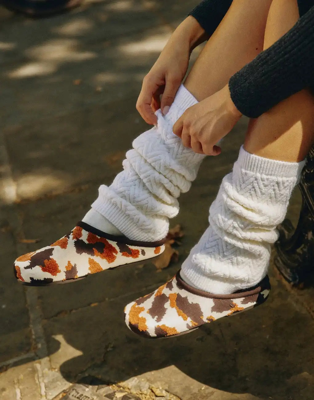 Textured Knit Leg Warmers (Peonie)