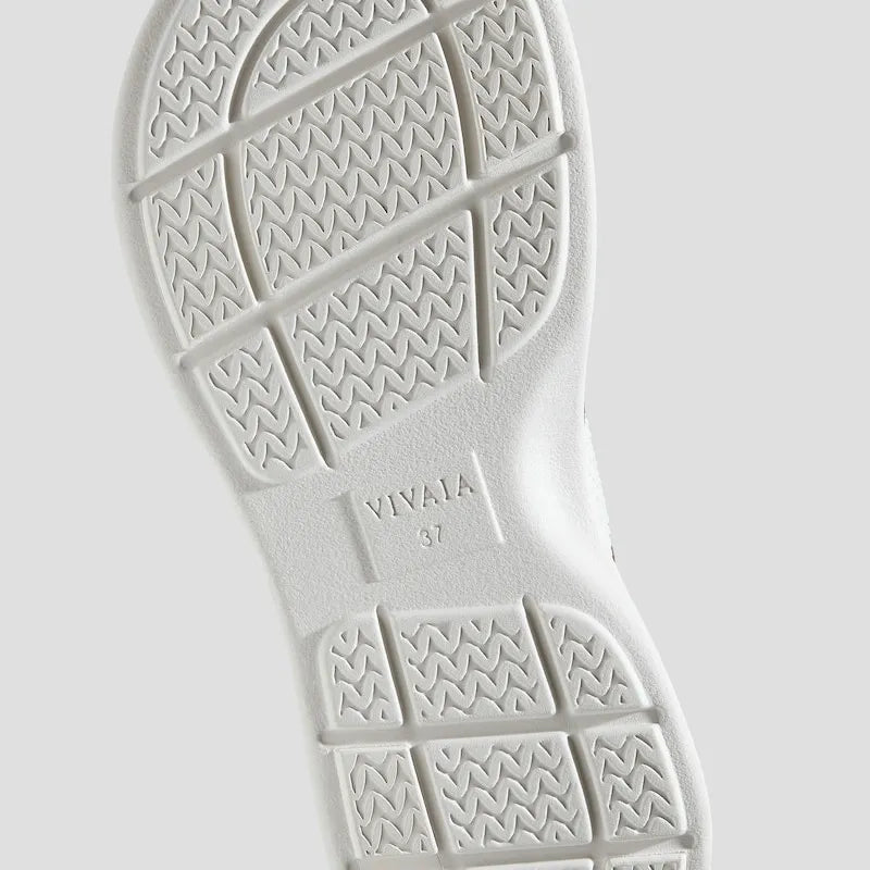 Round-Toe Walker Sandals (Kamber)