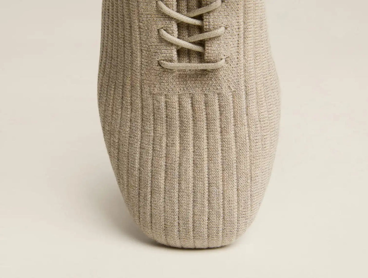 Square-Toe Derby Flats (Cheslea)
