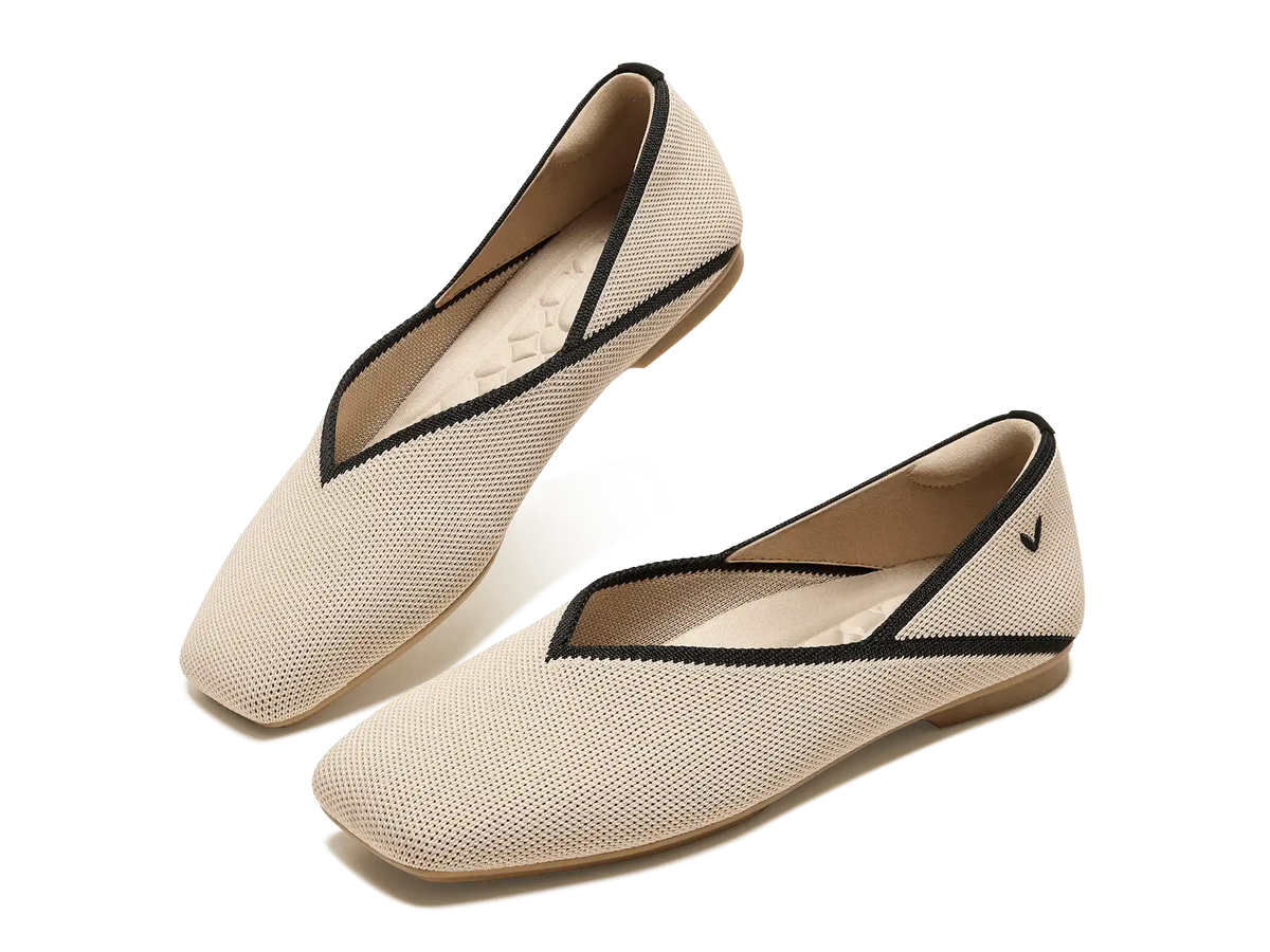 Square-Toe Flats (Maro)