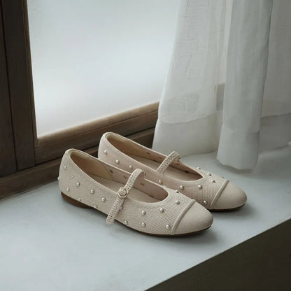 Almond-Toe Mary Janes AdaptAll (Tamia Mary Jane)