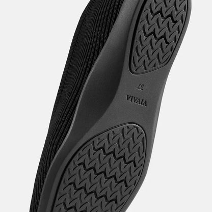 Lightweight Square-Toe V-Cut Flats (Margot Walker)