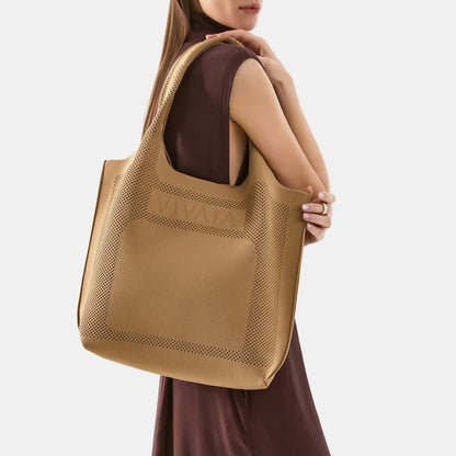 The Daily Tote (Zahara)