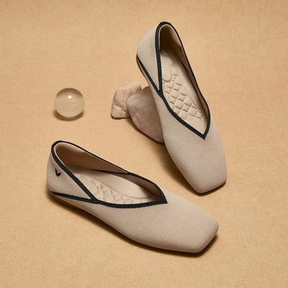 Square-Toe Flats (Maro)