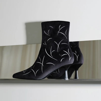 Limited Edition | Pointed-Toe Velvet Ankle Heel Boots (Errai)