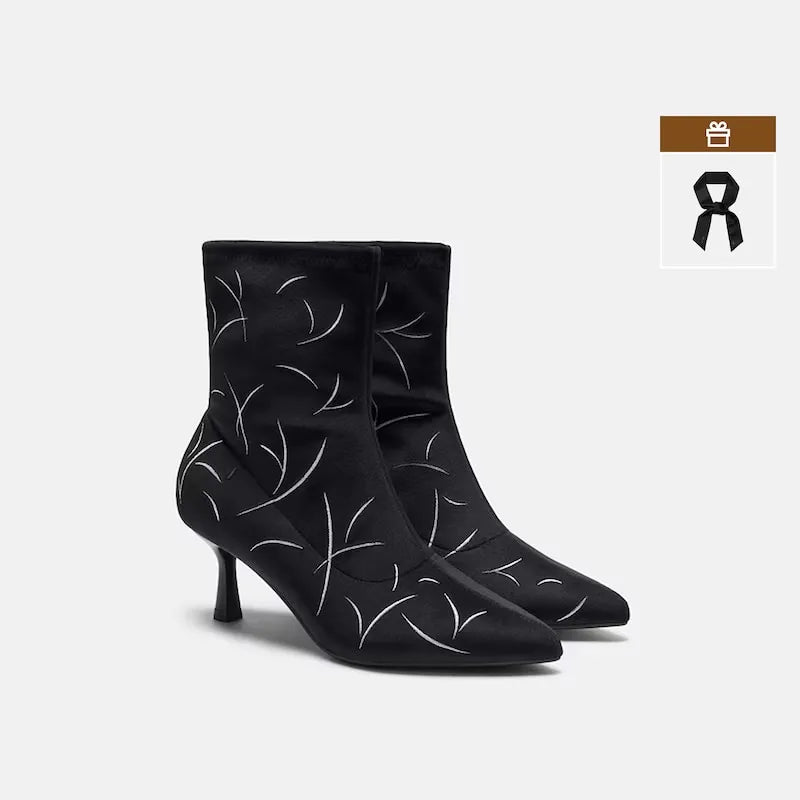 Limited Edition | Pointed-Toe Velvet Ankle Heel Boots (Errai)