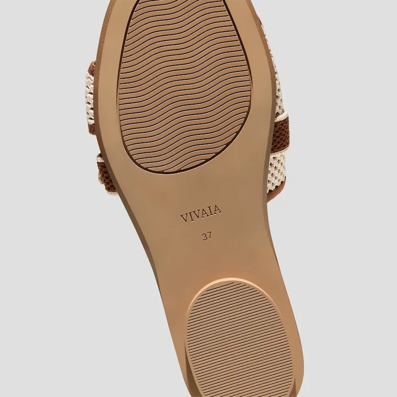 Square-Toe Flat Sandals (Delia)