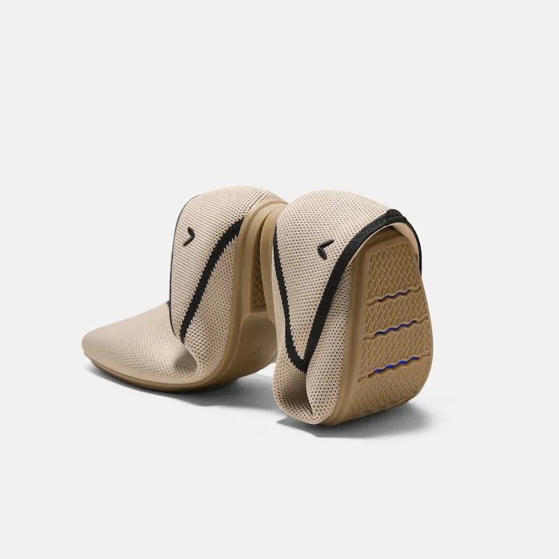Square-Toe Flats (Maro)