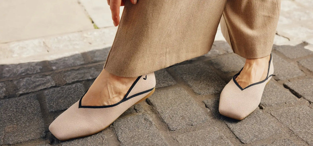 Square-Toe Flats (Maro)