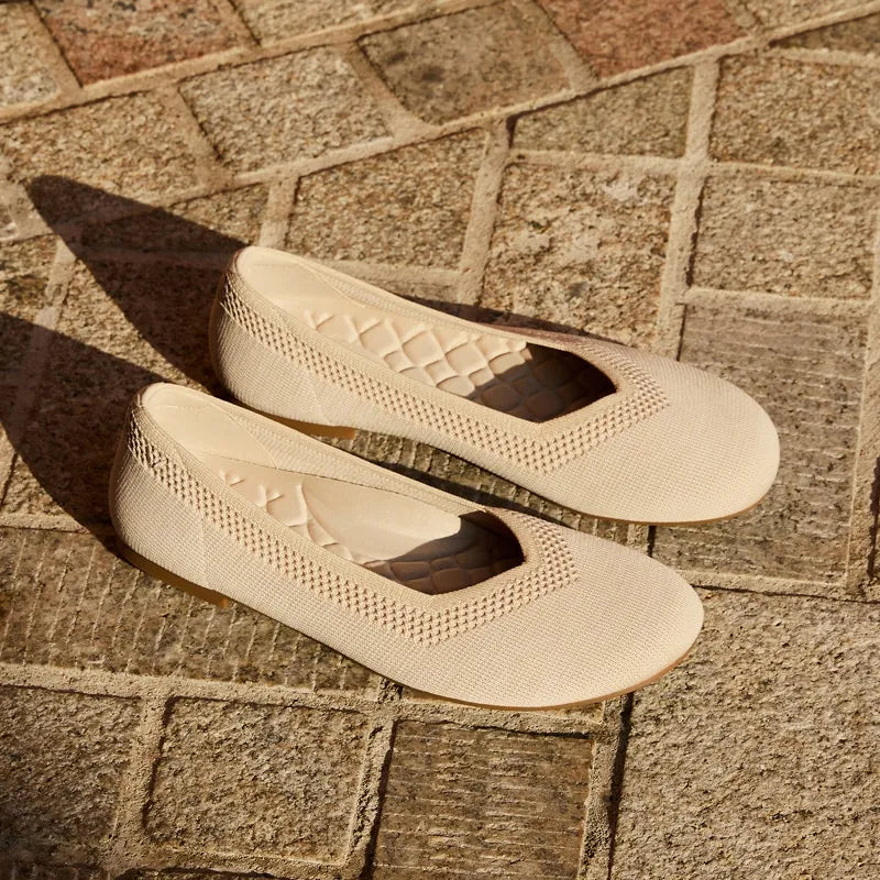 Wide Toe Box Flats (Tila)